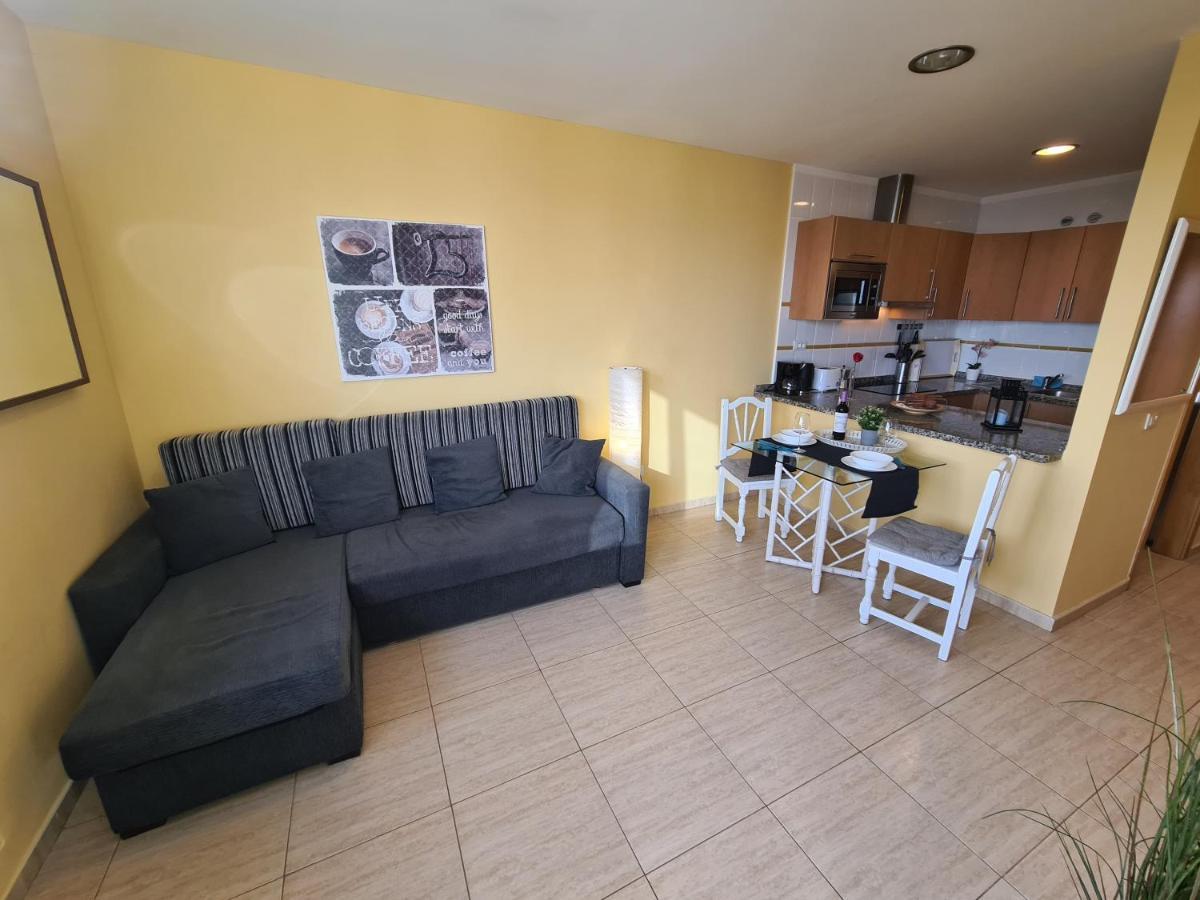 Apartment Barraquito, Balcony With Sea View, Close To The Beach, Wifi, Ideal For Surfers El Médano Екстериор снимка