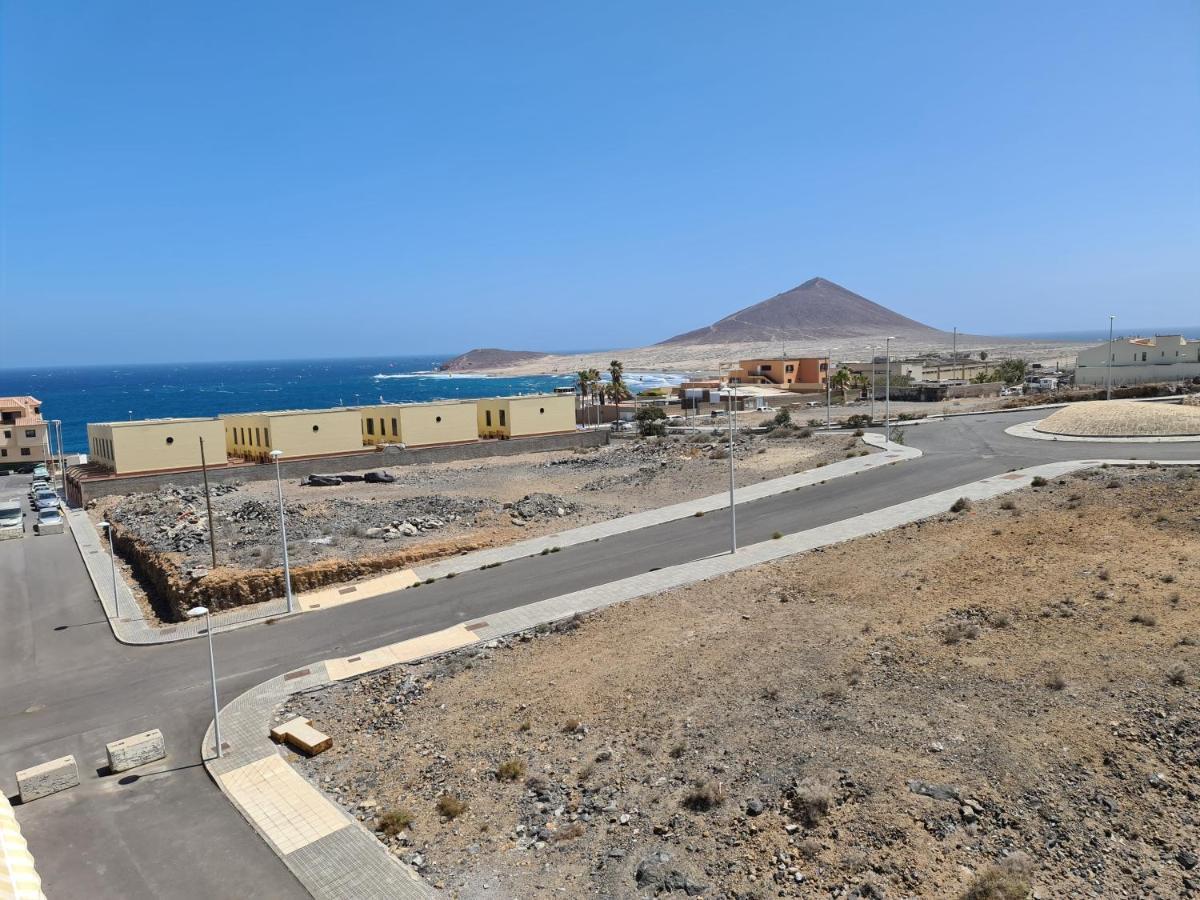 Apartment Barraquito, Balcony With Sea View, Close To The Beach, Wifi, Ideal For Surfers El Médano Екстериор снимка